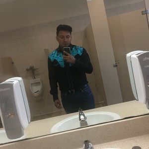 Meet your Posher, Hernan